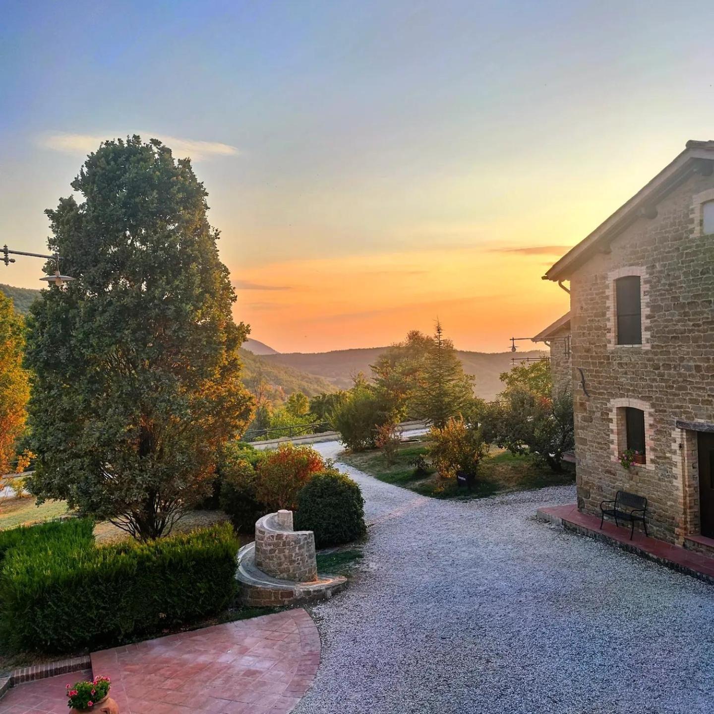 Agriturismo Le Case Assisi Exterior photo